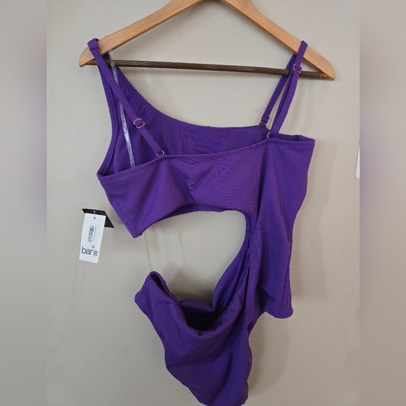 BAR III Micro-rib One-shoulder Swimsuit - Picture 3 of 6